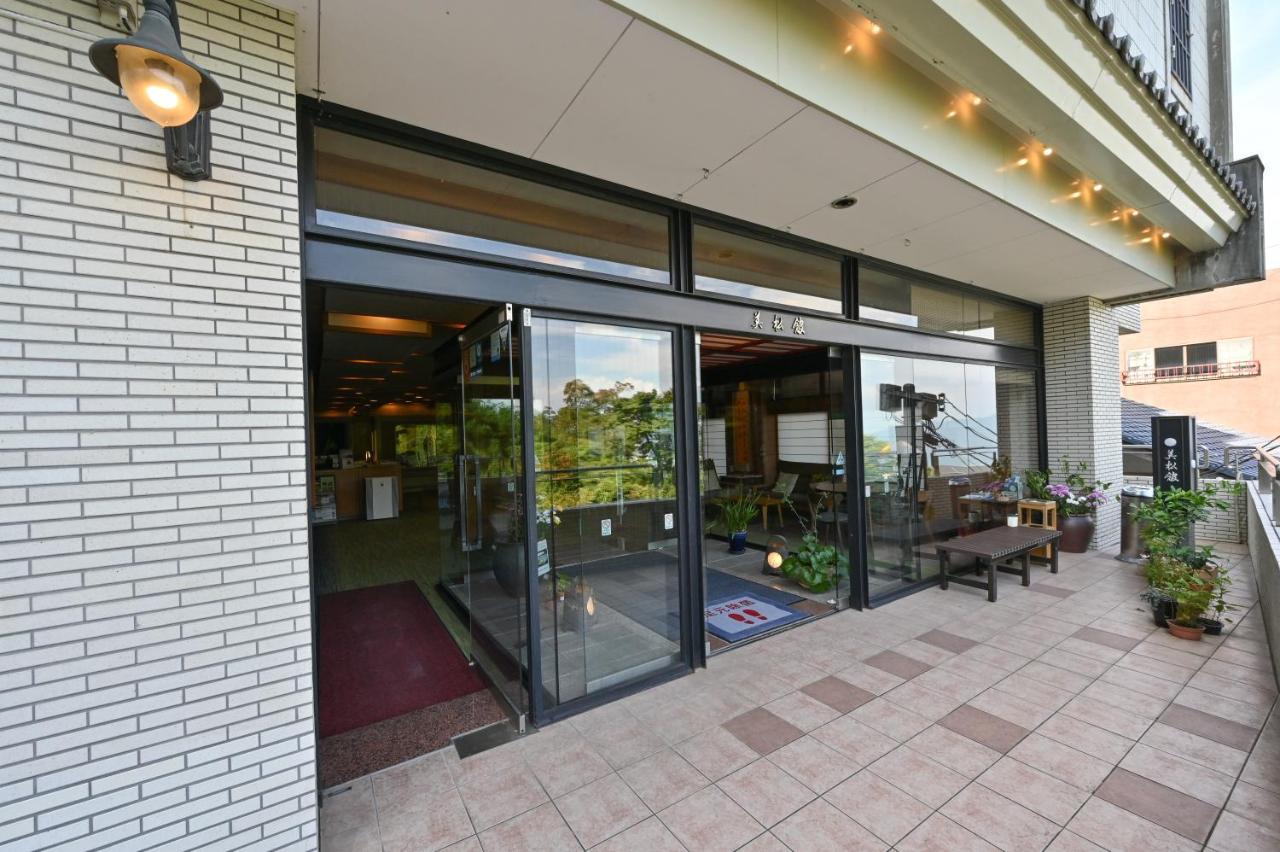 麦马思杜肯酒店 涩川市 外观 照片